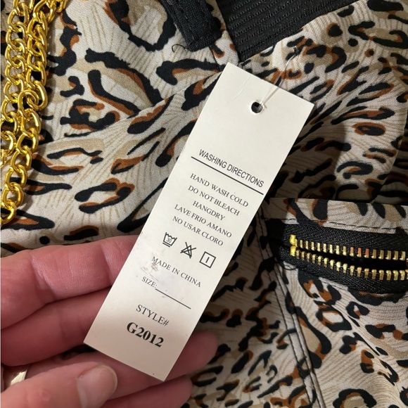 New with tags, womens one size fits most leopard pants, #A058 - Picture 4 of 10